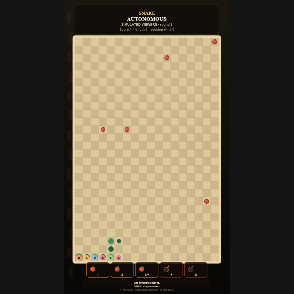 Snake screenshot showing arena action